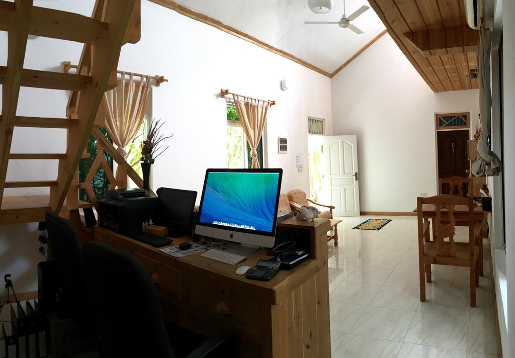 Faza View Inn, остров Маафуши Екстериор снимка